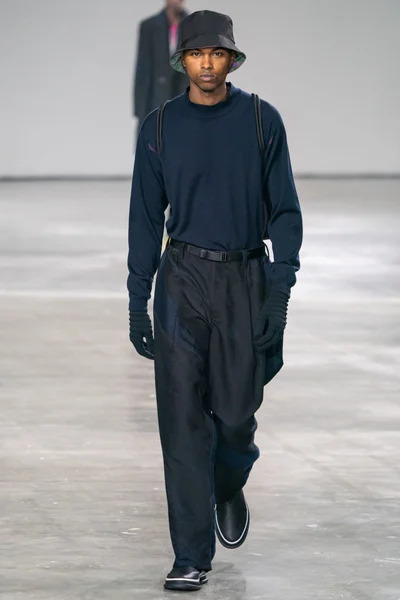 Look 9